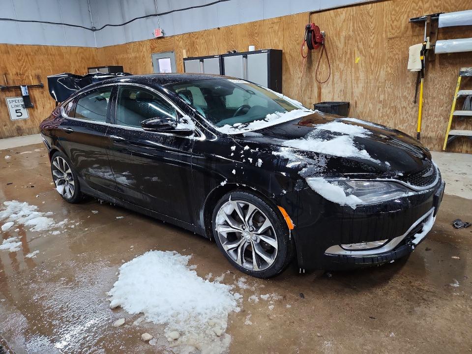 42042956 :رقم المزاد ، 1C3CCCCG9FN672220 vin ، 2015 Chrysler 200 مزاد بيع