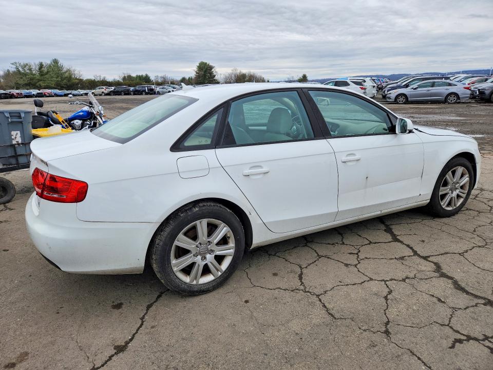 Продаж на аукціоні авто 2011 Audi A4, vin: WAUBFAFL5BA101415, номер лоту: 47912556