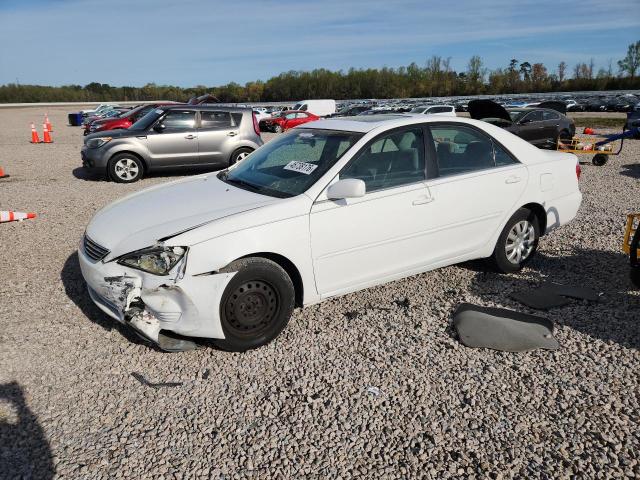 46738176 :رقم المزاد ، 4T1BE30K85U542858 vin ، 2005 Toyota Camry مزاد بيع