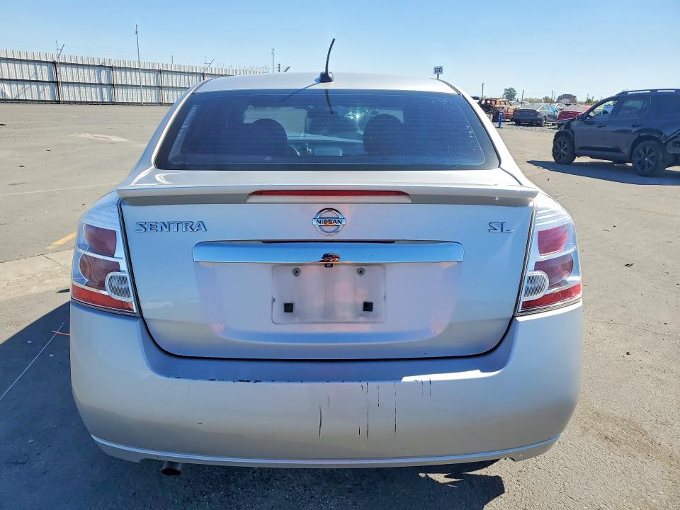 2011 Nissan Sentra მანქანა იყიდება აუქციონზე, vin: 3N1AB6AP0BL694940, აუქციონის ნომერი: 45574576