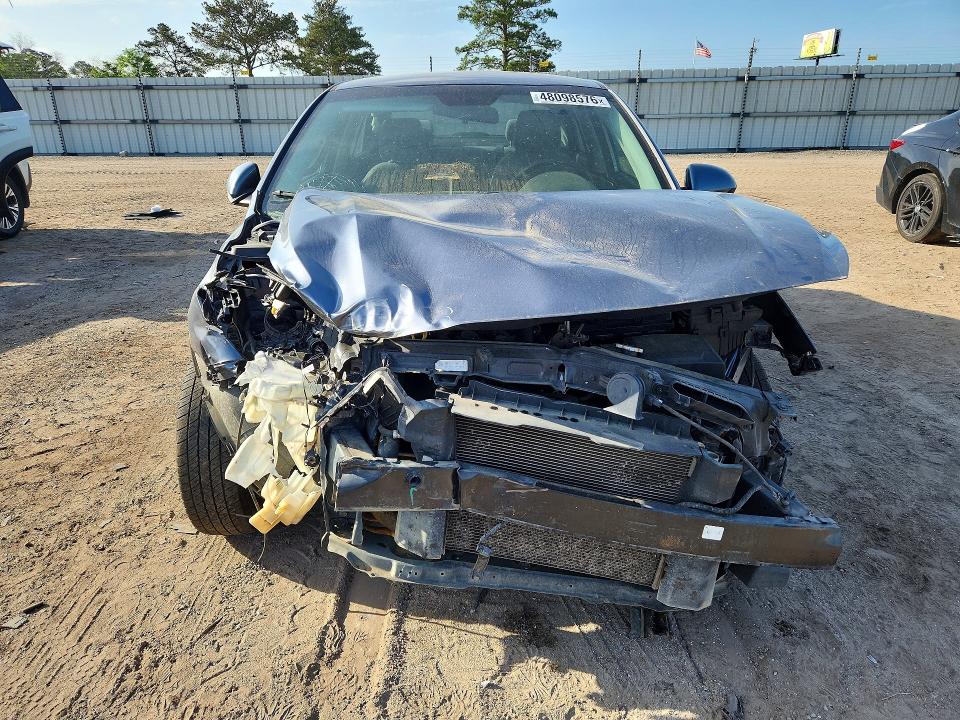 Продажа на аукционе авто 2019 Kia Rio, vin: 3KPA24AB5KE246705, номер лота: 48098576