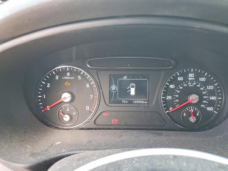 2016 Kia Sorento მანქანა იყიდება აუქციონზე, vin: 5XYPG4A38GG051700, აუქციონის ნომერი: 46687656
