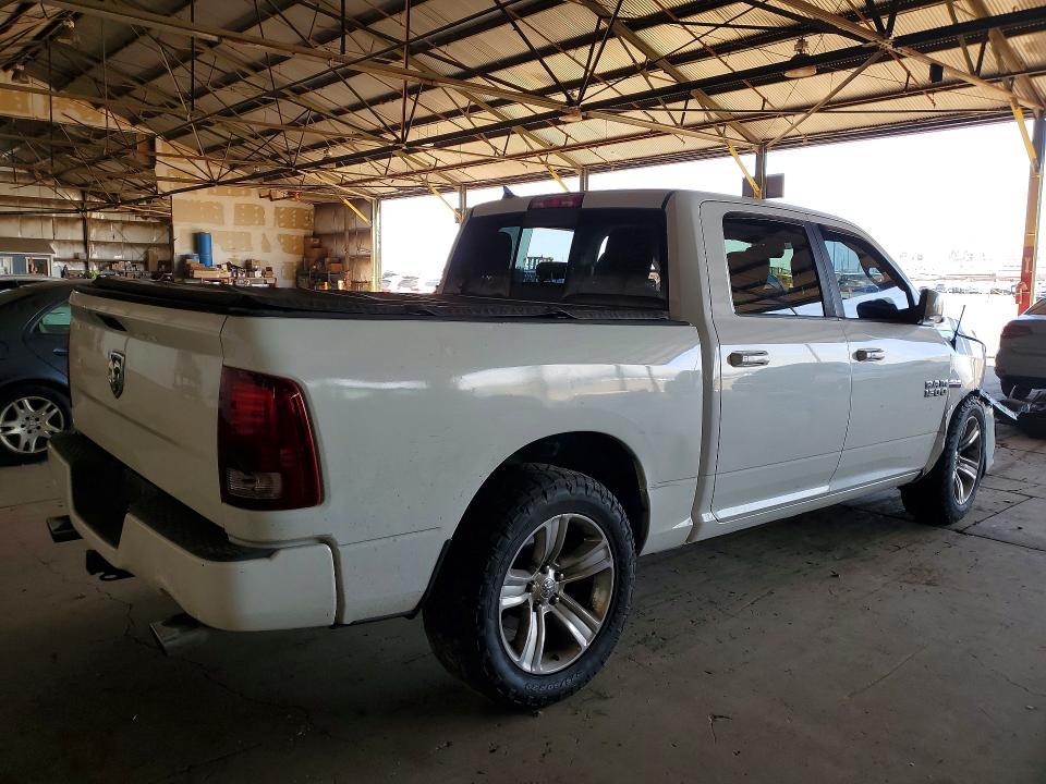 46234306 :رقم المزاد ، 1C6RR6MT9FS722477 vin ، 2015 Ram 1500 مزاد بيع