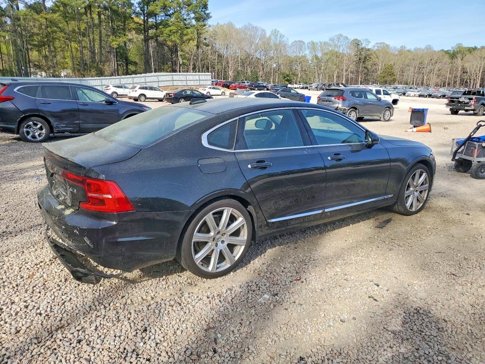 2017 Volvo S90 მანქანა იყიდება აუქციონზე, vin: YV1A22ML5H1004883, აუქციონის ნომერი: 46951606