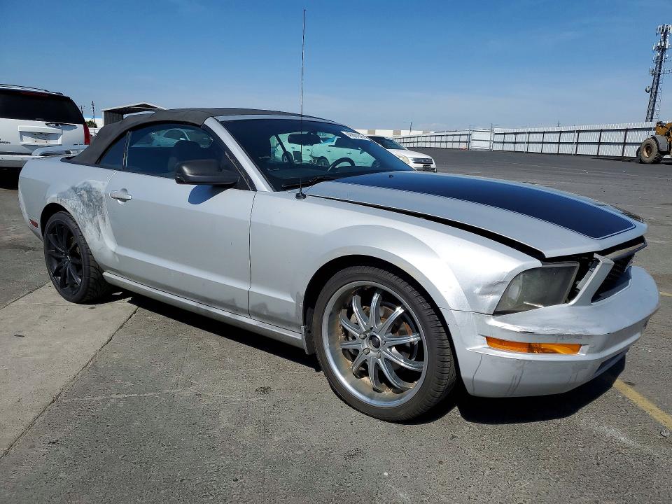 Продажа на аукционе авто 2006 Ford Mustang, vin: 1ZVHT84N265111267, номер лота: 45681846