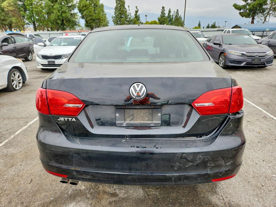 48284936 :رقم المزاد ، 3VW2K7AJXEM409014 vin ، 2014 Volkswagen Jetta مزاد بيع