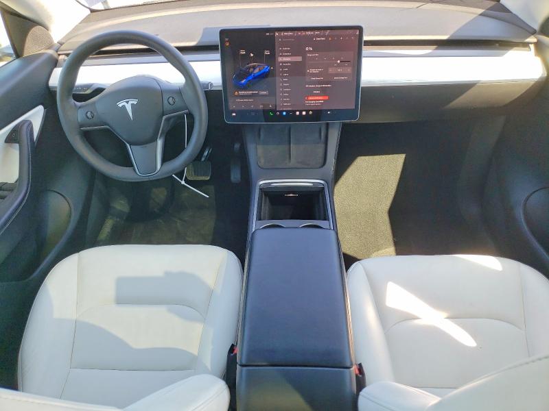 45515366 :رقم المزاد ، 7SAYGDEF4NF399946 vin ، 2022 Tesla Model Y مزاد بيع