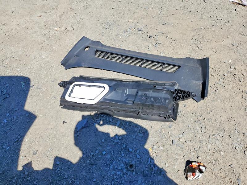 2024 Tesla Model Y მანქანა იყიდება აუქციონზე, vin: 7SAYGDEE2RA239025, აუქციონის ნომერი: 46483446