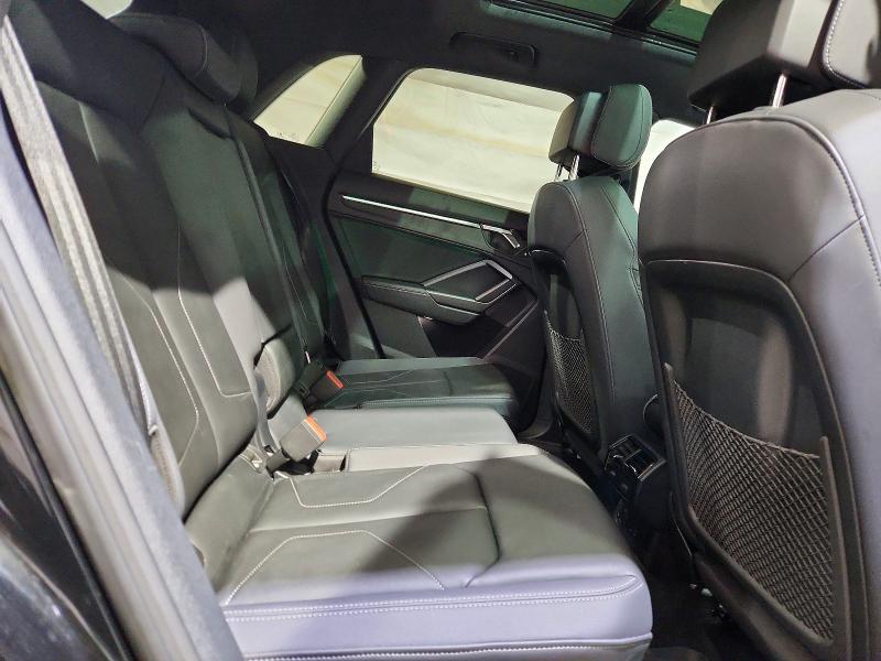 45487766 :رقم المزاد ، WA1EECF36N1148112 vin ، 2022 Audi Q3 مزاد بيع