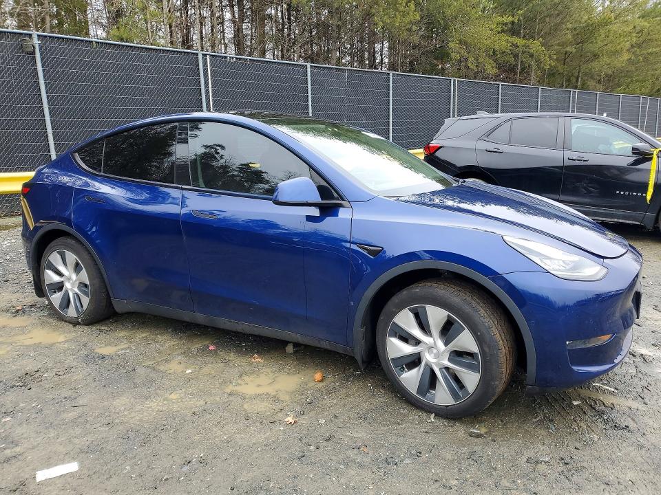 79340615 :رقم المزاد ، 5YJYGDEE2LF006110 vin ، 2020 Tesla Model Y مزاد بيع