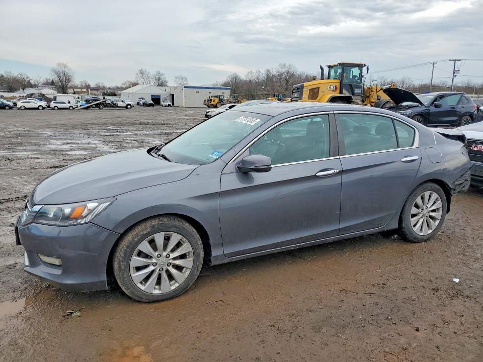 77781055 :رقم المزاد ، 1HGCR2F87DA172927 vin ، 2013 Honda Accord مزاد بيع