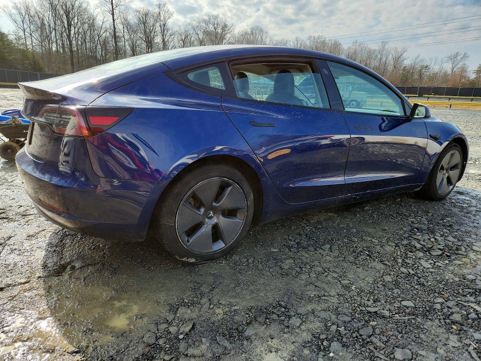 Продажа на аукционе авто 2022 Tesla Model 3, vin: 5YJ3E1EA4NF368602, номер лота: 79995865
