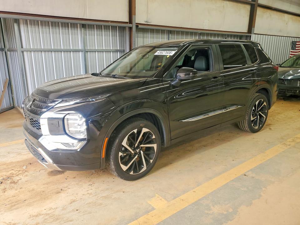 45627606 :رقم المزاد ، JA4J4UA83NZ092027 vin ، 2022 Mitsubishi Outlander مزاد بيع