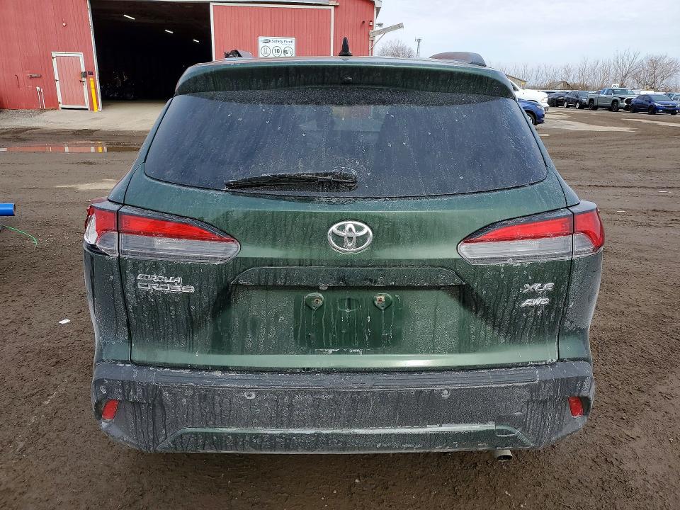 Продажа на аукционе авто 2022 Toyota Corolla Cross, vin: 7MUDAABG1NV025675, номер лота: 46667676