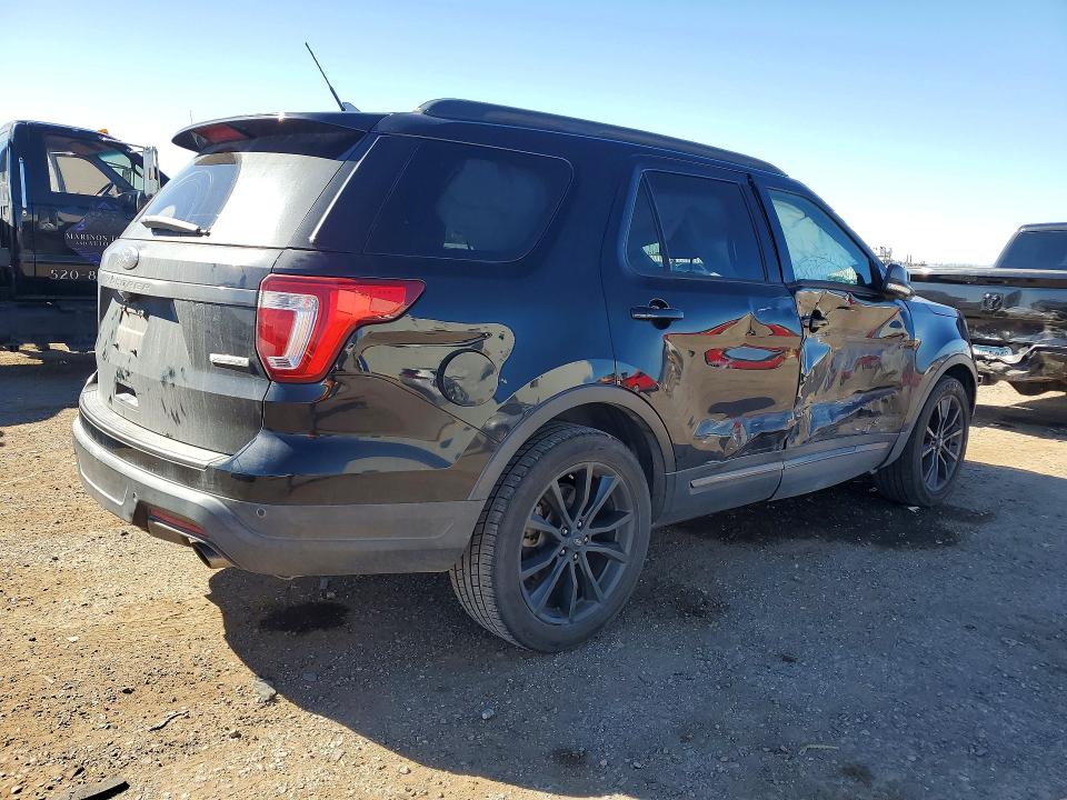 46051026 :رقم المزاد ، 1FM5K7DH2JGB56490 vin ، 2018 Ford Explorer مزاد بيع