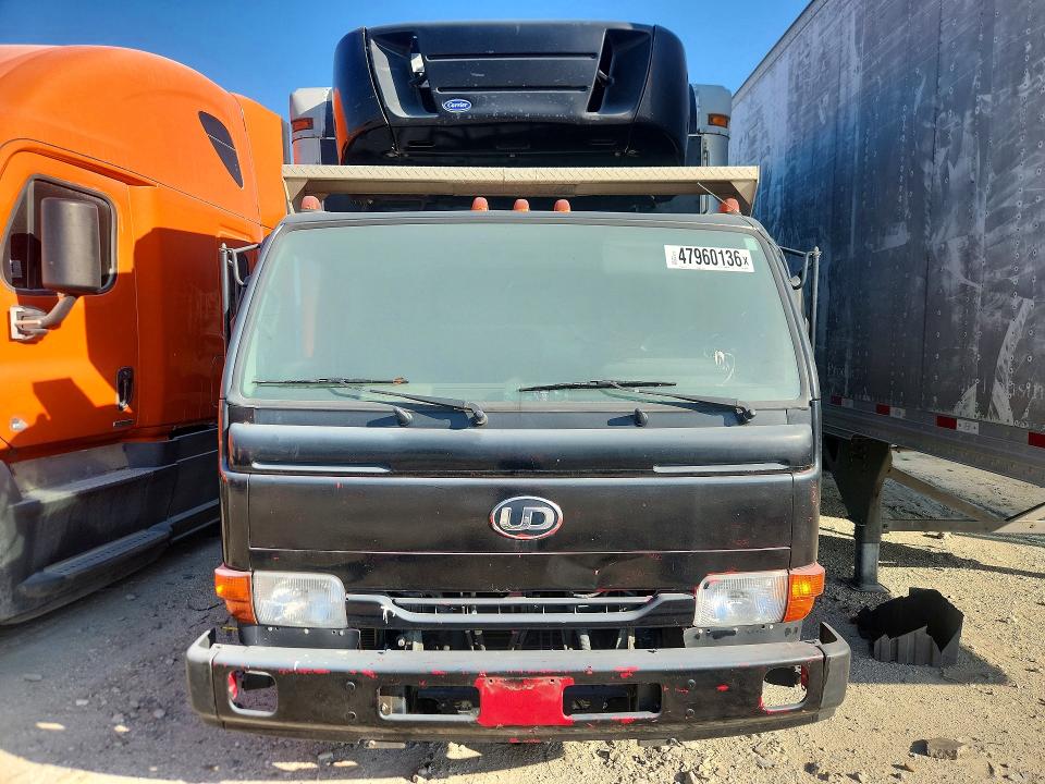 47960136 :رقم المزاد ، JNAUZ51J7AA455003 vin ، 2010 Nissan Diesel Ud1400 مزاد بيع