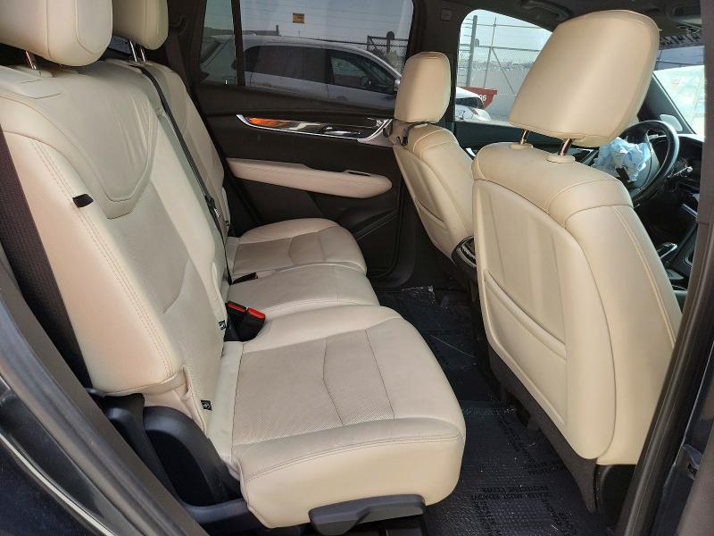 47472986 :رقم المزاد ، 1GYKPGRS1LZ110101 vin ، 2020 Cadillac Xt6 مزاد بيع