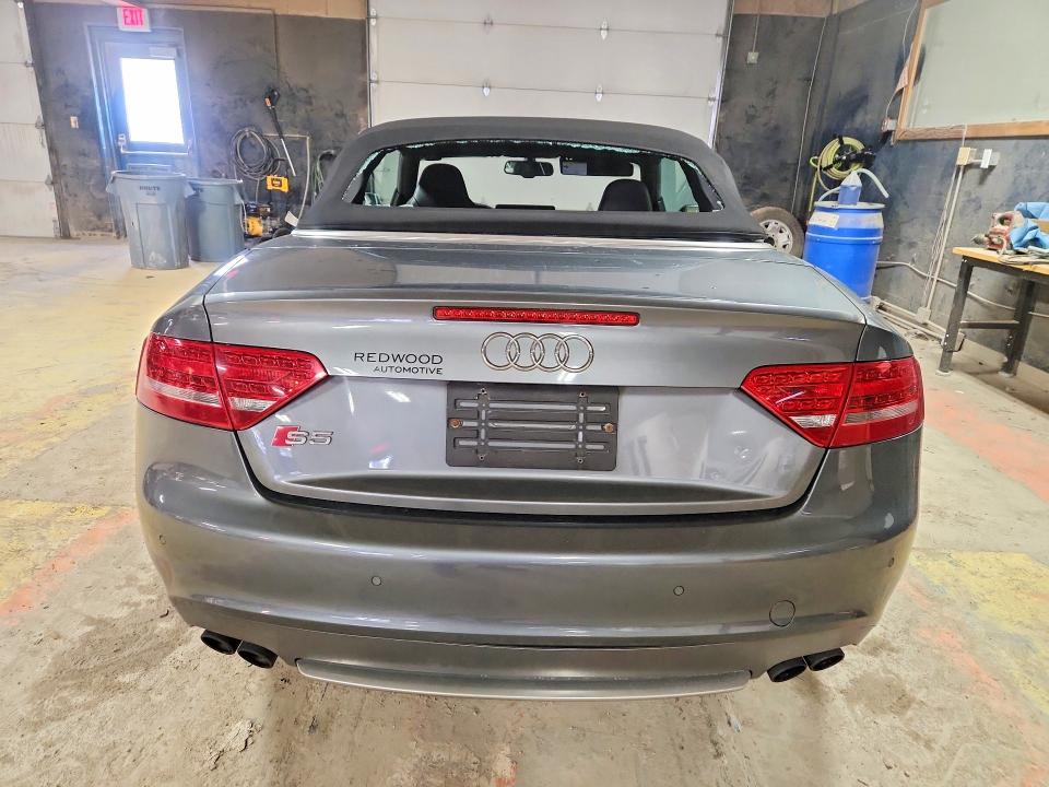 46065956 :رقم المزاد ، WAUVGAFH3CN000485 vin ، 2012 Audi S5 مزاد بيع