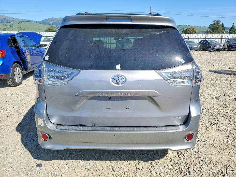 Aukcja sprzedaży 2011 Toyota Sienna, vin: 5TDXK3DC1BS035676, numer aukcji: 45443746