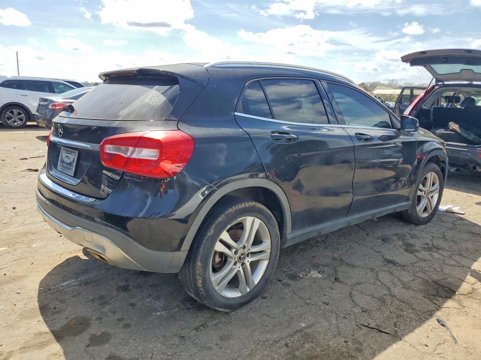Продажа на аукционе авто 2018 Mercedes-benz Gla, vin: WDCTG4EB7JJ518252, номер лота: 79588665