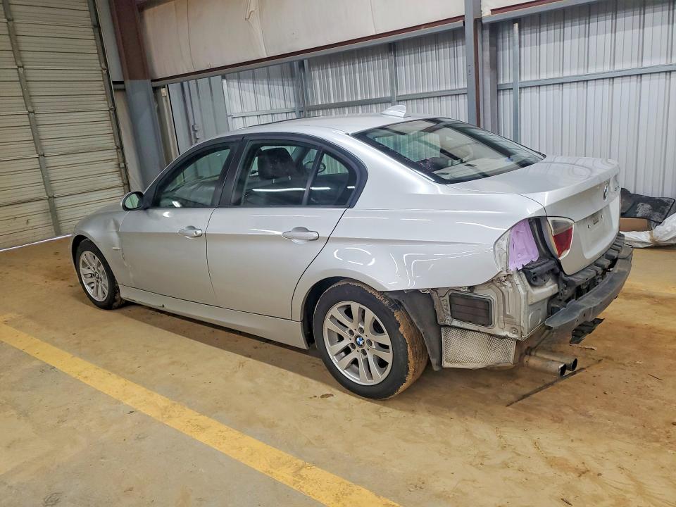 45761806 :رقم المزاد ، WBAVB135X6KX63408 vin ، 2006 Bmw 325 مزاد بيع