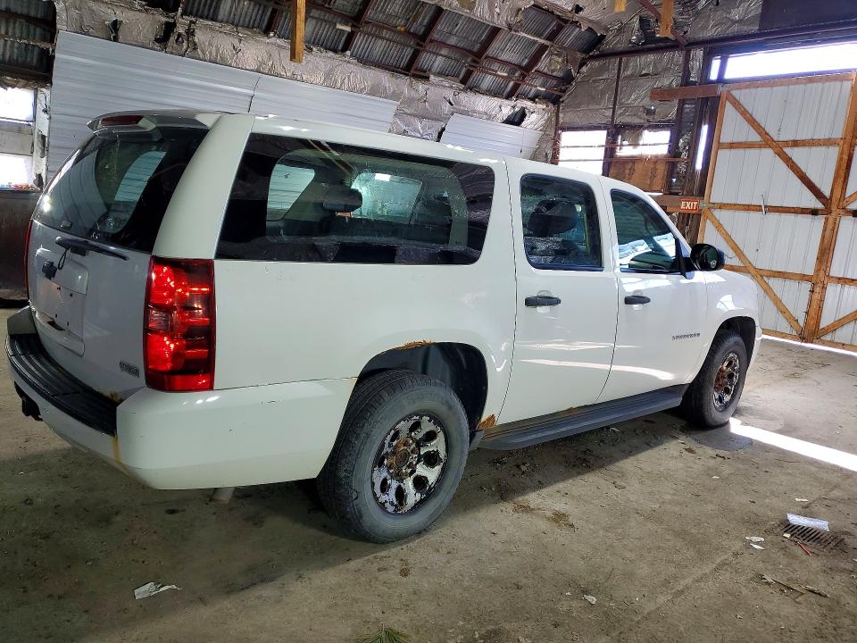 Продажа на аукционе авто 2010 Chevrolet Suburban, vin: 1GNUCHE07AR100830, номер лота: 47016886