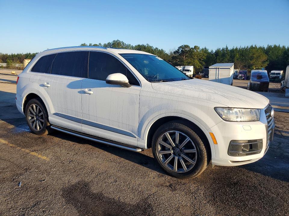 Продаж на аукціоні авто 2018 Audi Q7, vin: WA1LAAF73JD002494, номер лоту: 41945216