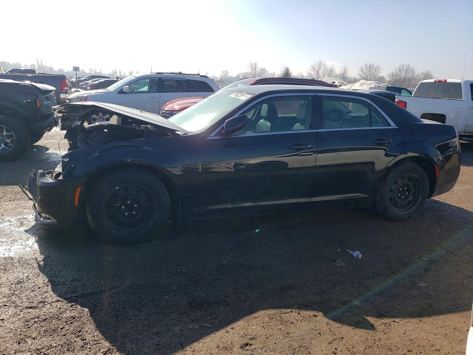 78622015 :رقم المزاد ، 2C3CCAAG9GH170258 vin ، 2016 Chrysler 300 مزاد بيع