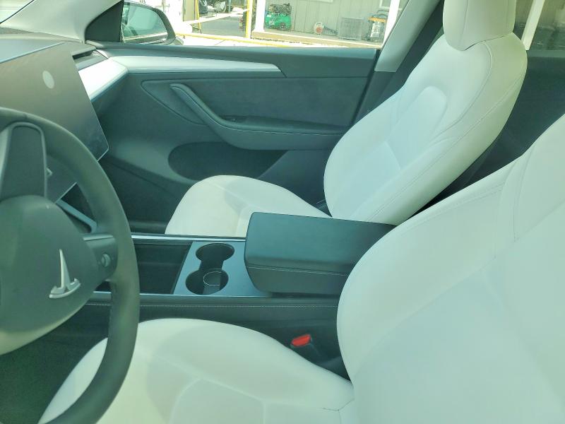 46346936 :رقم المزاد ، 7SAYGDED1RA311050 vin ، 2024 Tesla Model Y مزاد بيع
