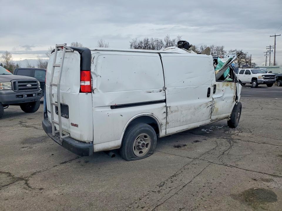 41773996 :رقم المزاد ، 1GTW7AFP7P1118082 vin ، 2023 Gmc Savana مزاد بيع