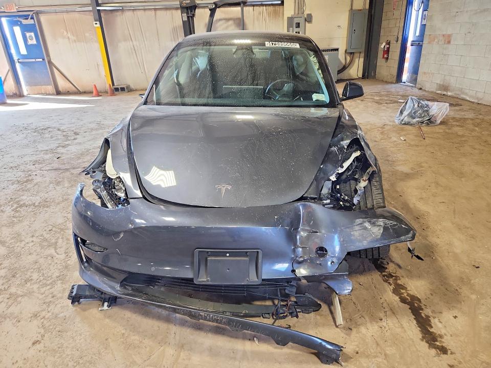47599066 :رقم المزاد ، 5YJ3E1EA7NF372465 vin ، 2022 Tesla Model 3 مزاد بيع