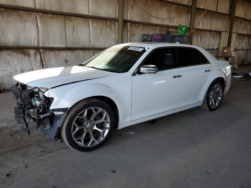 47656556 :رقم المزاد ، 2C3CCAPG2GH343609 vin ، 2016 Chrysler 300c مزاد بيع