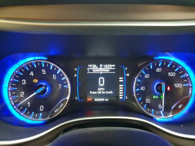 46479226 :رقم المزاد ، 2C4RC1DGXMR538809 vin ، 2021 Chrysler Voyager مزاد بيع