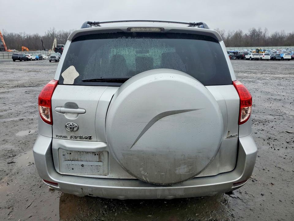 2008 Toyota Rav4 მანქანა იყიდება აუქციონზე, vin: JTMBD31VX85144016, აუქციონის ნომერი: 46185486