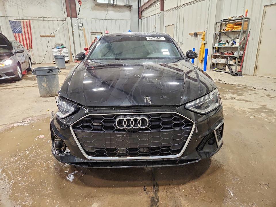 45793446 :رقم المزاد ، WAUEAAF49MA039248 vin ، 2021 Audi A4 مزاد بيع