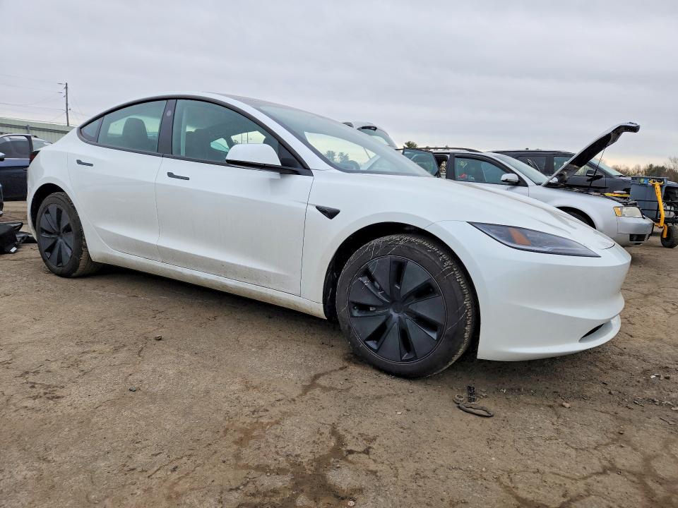 Продажа на аукционе авто 2025 Tesla Model 3, vin: 5YJ3E1EBXSF910967, номер лота: 46518156