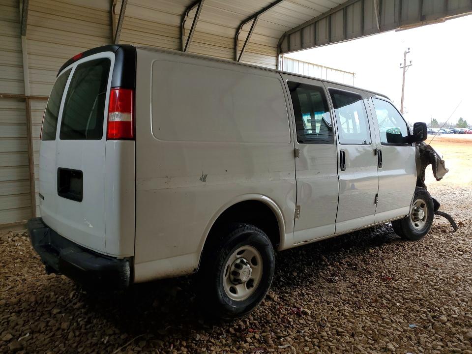49002756 :رقم المزاد ، 1GCWGAFF5H1346431 vin ، 2017 Chev Express G2500 مزاد بيع