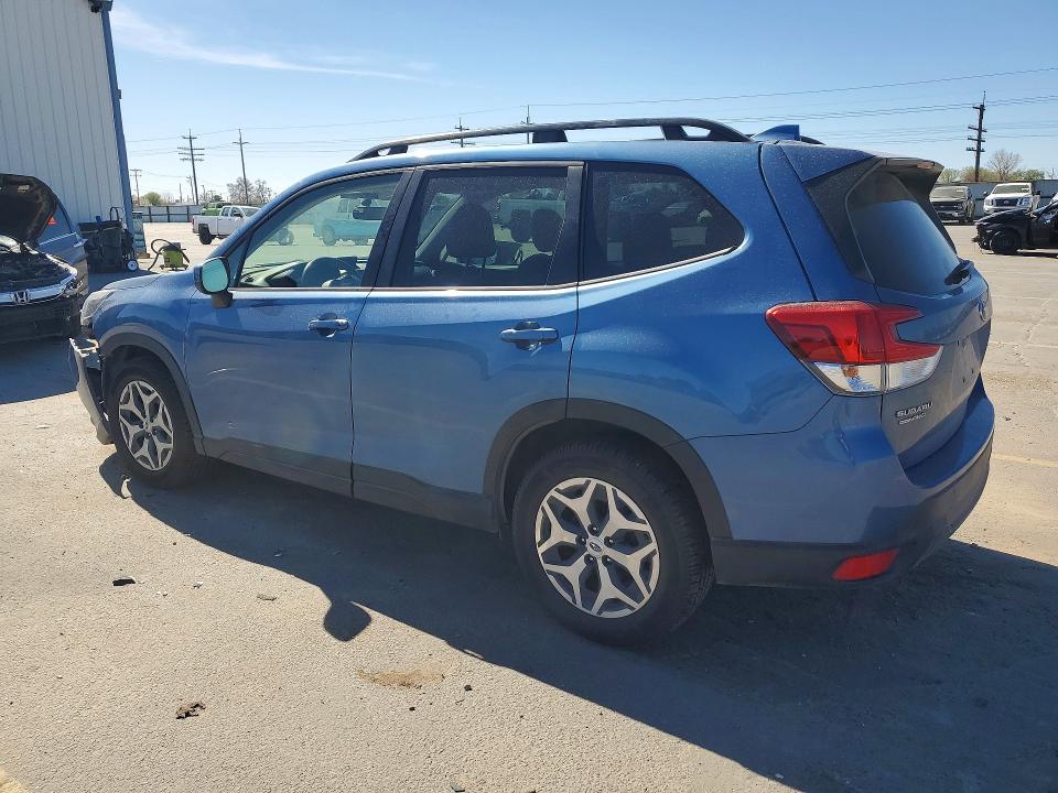 Продаж на аукціоні авто 2022 Subaru Forester, vin: JF2SKAEC5NH511886, номер лоту: 47745946