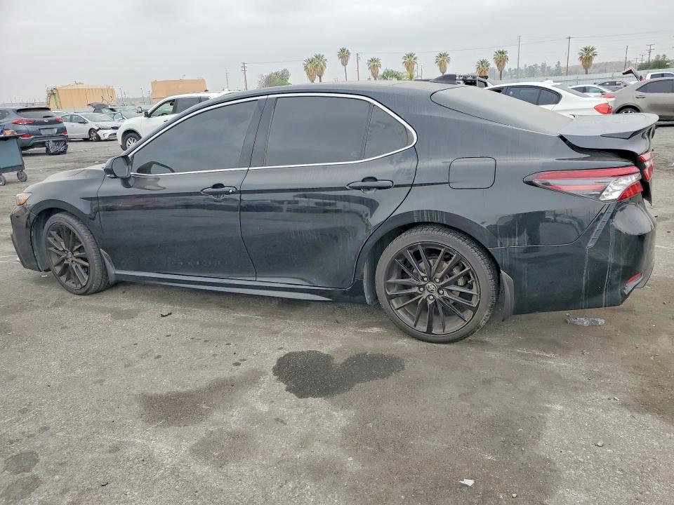 2021 Toyota Camry მანქანა იყიდება აუქციონზე, vin: 4T1K61AK3MU559663, აუქციონის ნომერი: 47760916