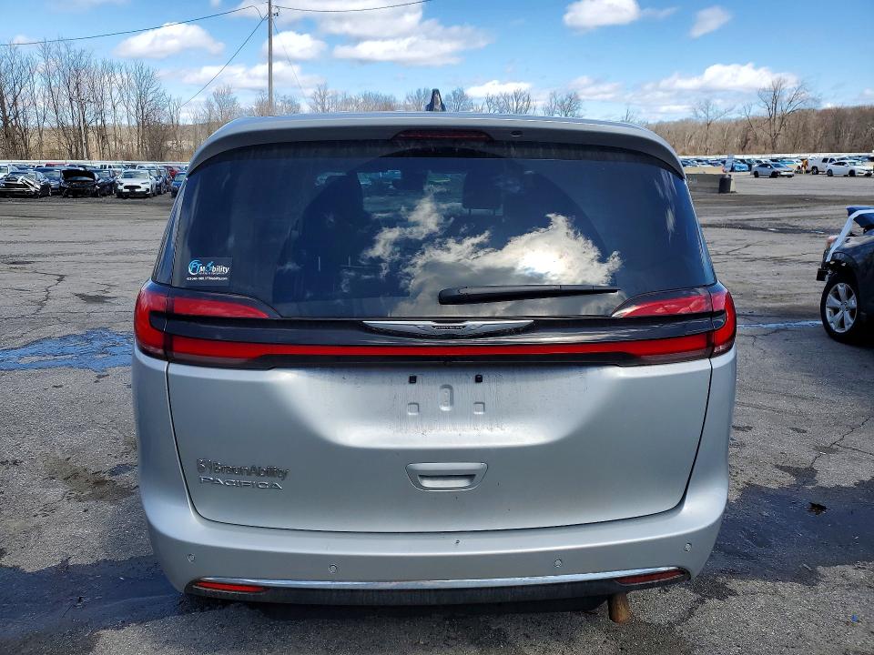 2024 Chrysler Pacifica მანქანა იყიდება აუქციონზე, vin: 2C4RC1BG4RR197742, აუქციონის ნომერი: 46468136