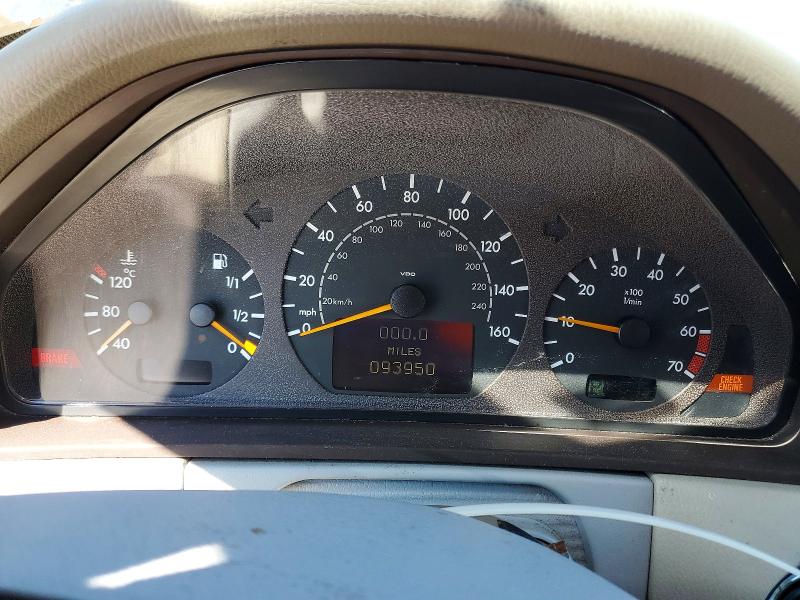 2002 Mercedes-benz E მანქანა იყიდება აუქციონზე, vin: WDBJF82J92X072086, აუქციონის ნომერი: 46494396