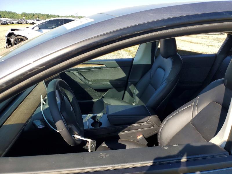 46533356 :رقم المزاد ، 7SAYGDEE9NF574991 vin ، 2022 Tesla Model Y مزاد بيع