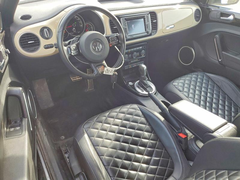46750256 :رقم المزاد ، 3VW5DAAT5KM500936 vin ، 2019 Volkswagen Beetle مزاد بيع