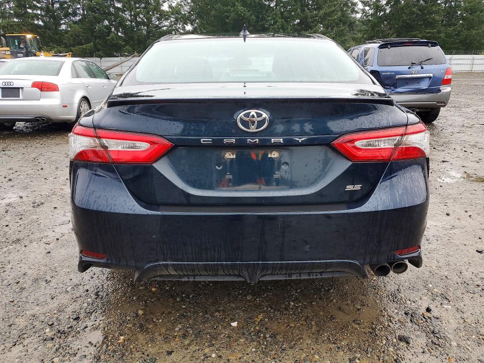 46319246 :رقم المزاد ، 4T1B11HK5KU748042 vin ، 2019 Toyota Camry مزاد بيع