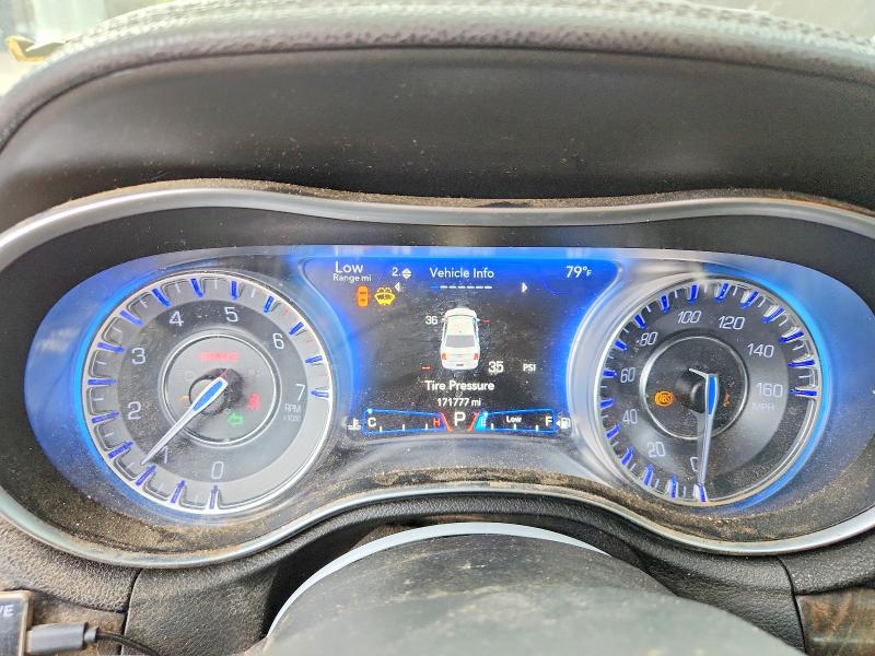 78513335 :رقم المزاد ، 2C3CCAET6FH921824 vin ، 2015 Chrysler 300c مزاد بيع