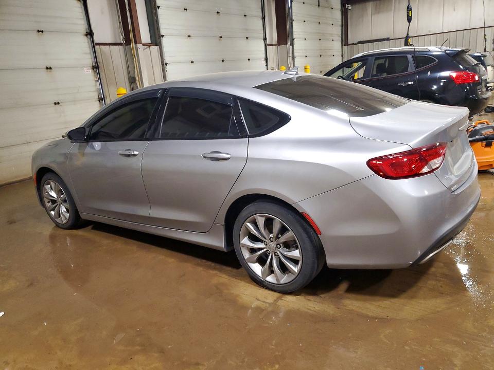48118006 :رقم المزاد ، 1C3CCCDG5FN736543 vin ، 2015 Chrysler 200 مزاد بيع