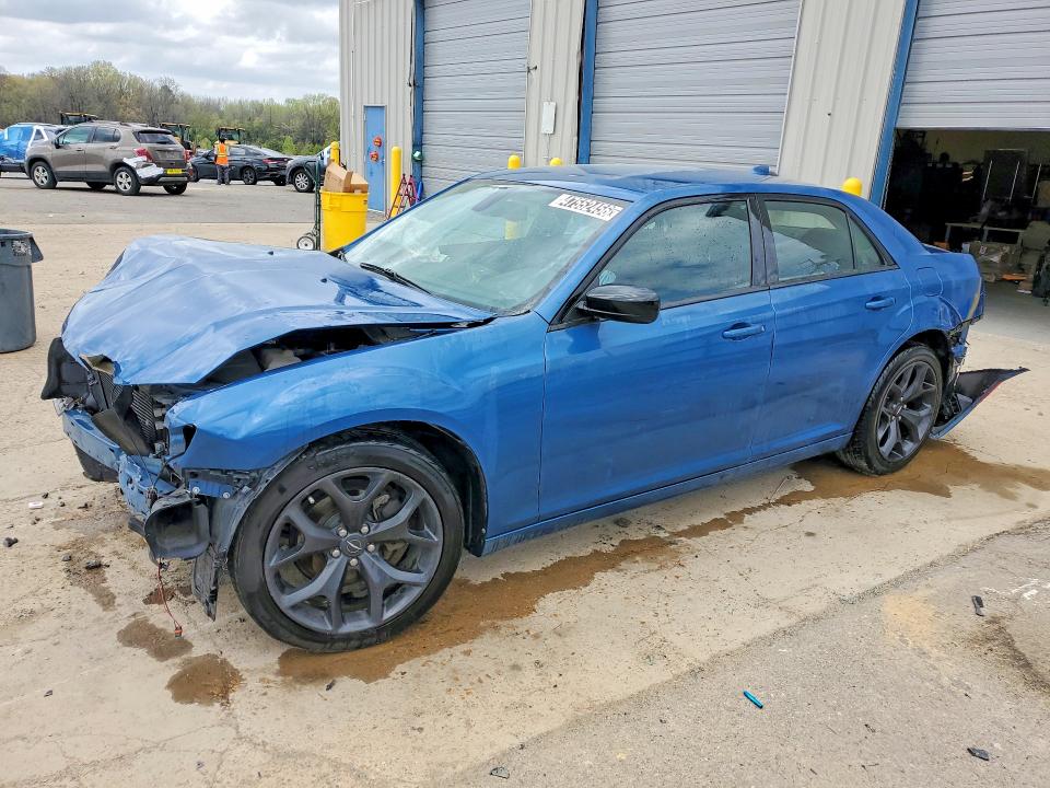 2020 Chrysler 300 მანქანა იყიდება აუქციონზე, vin: 2C3CCAAG2LH175473, აუქციონის ნომერი: 47552456