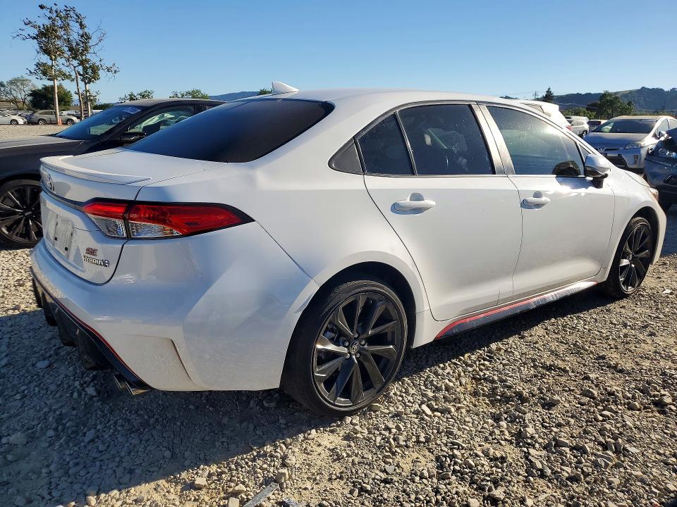 Продаж на аукціоні авто 2023 Toyota Corolla Hybrid, vin: JTDBCMFE0P3004875, номер лоту: 47132156