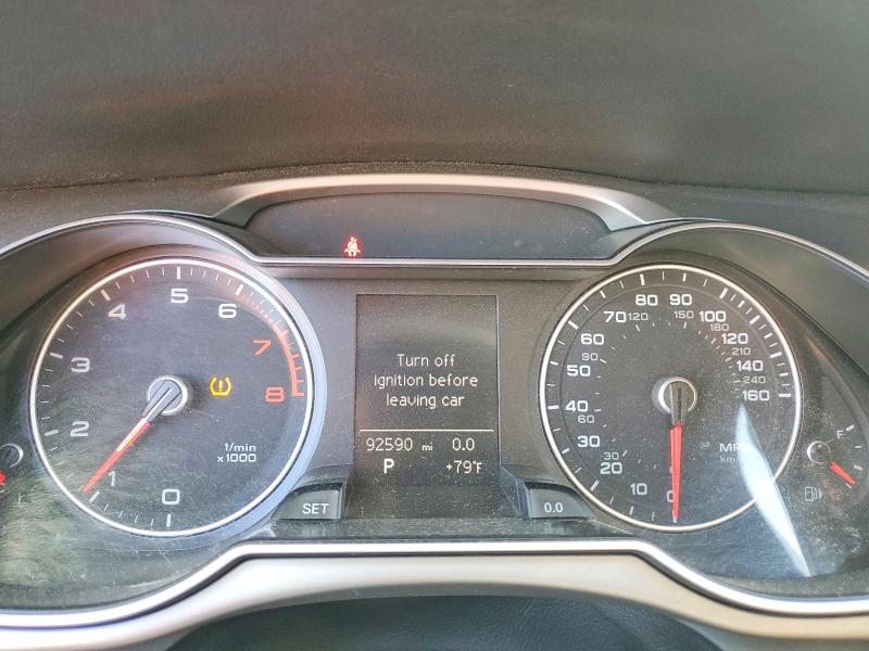 2015 Audi A4 მანქანა იყიდება აუქციონზე, vin: WAUAFAFL2FN016235, აუქციონის ნომერი: 79889545