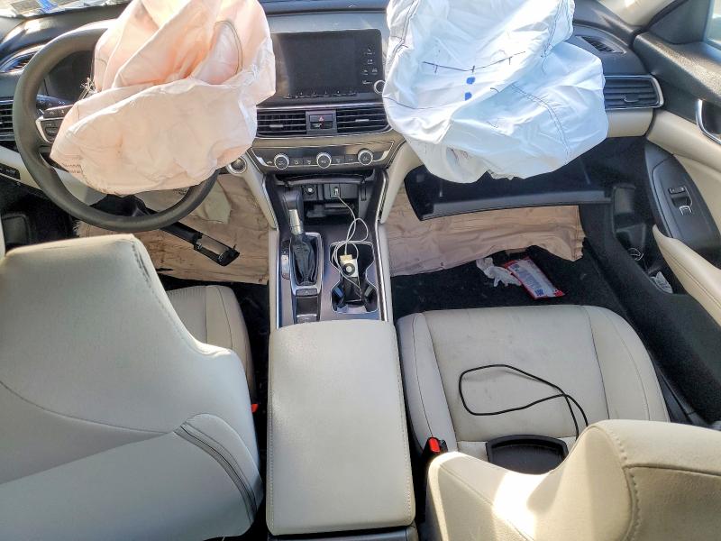 Продаж на аукціоні авто 2018 Honda Accord, vin: 1HGCV1F16JA180845, номер лоту: 79210915